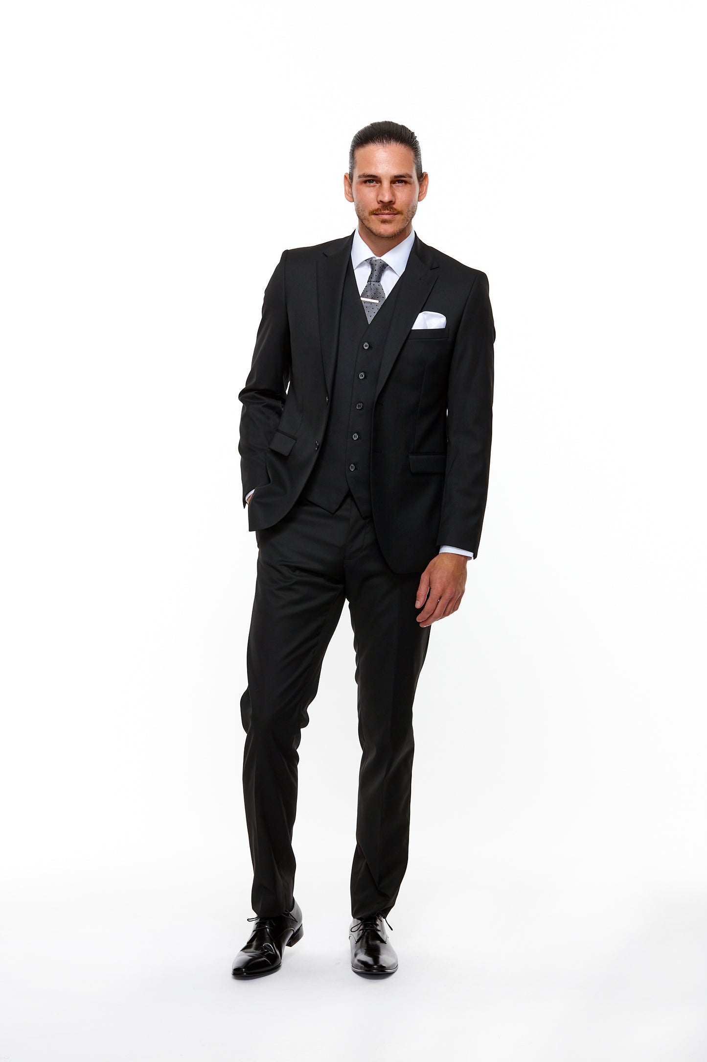 Cox Suit Black