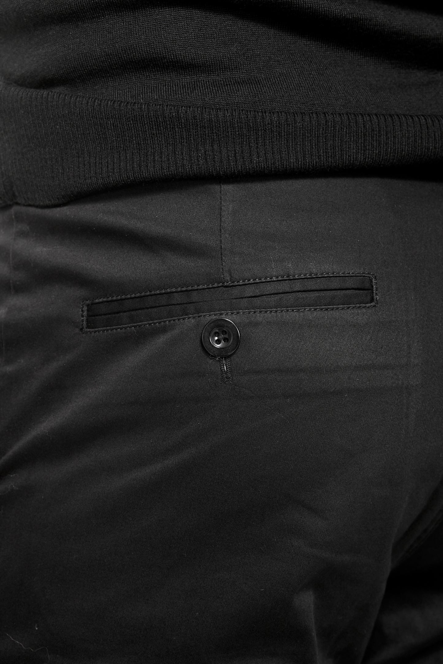 Kane Chino Black