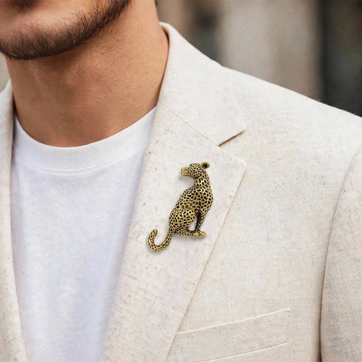 Leopard Brooch Gold